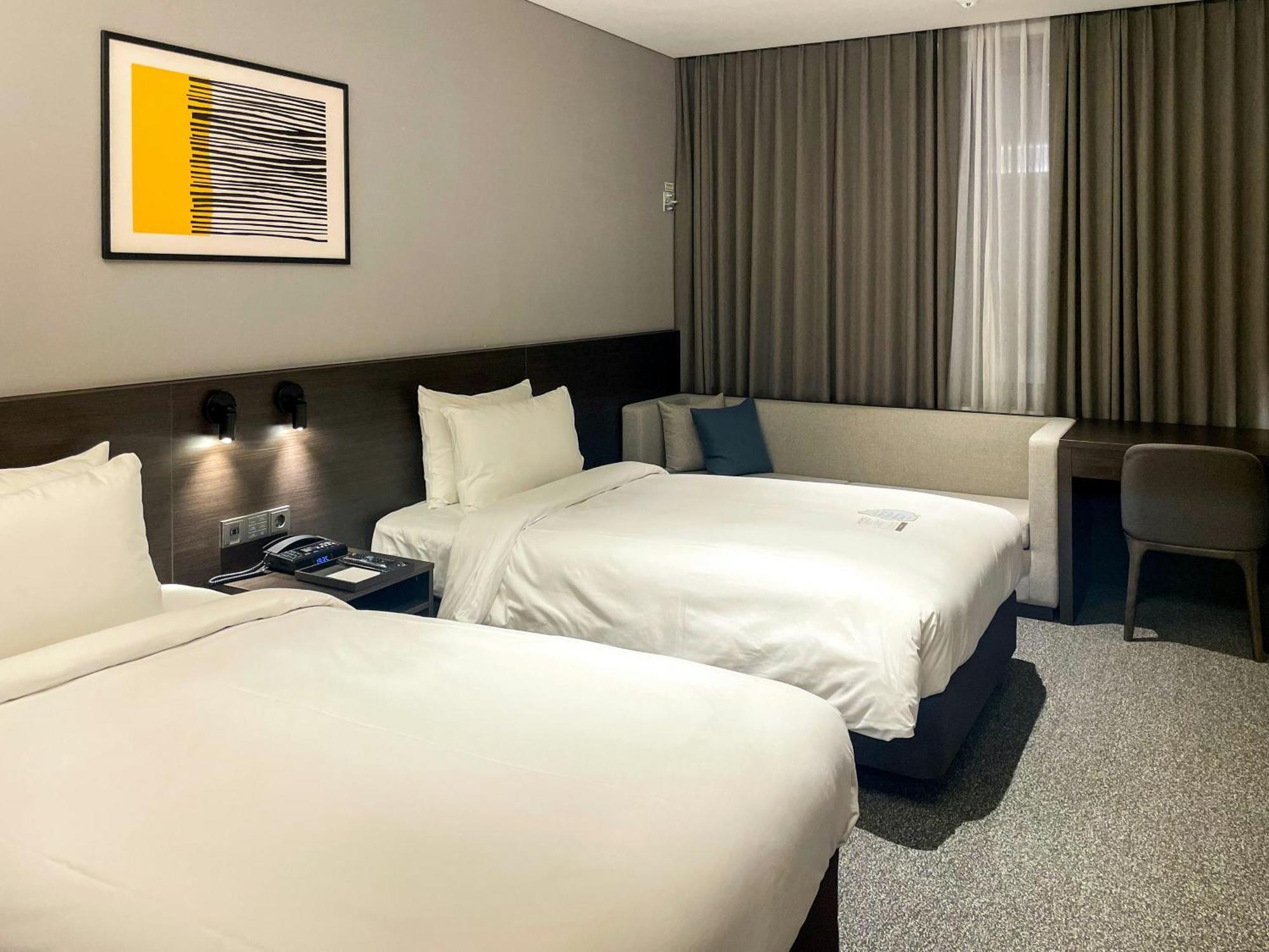Hotel Ambience Plaza Jmd - Delhi Airport نيودلهي المظهر الخارجي الصورة